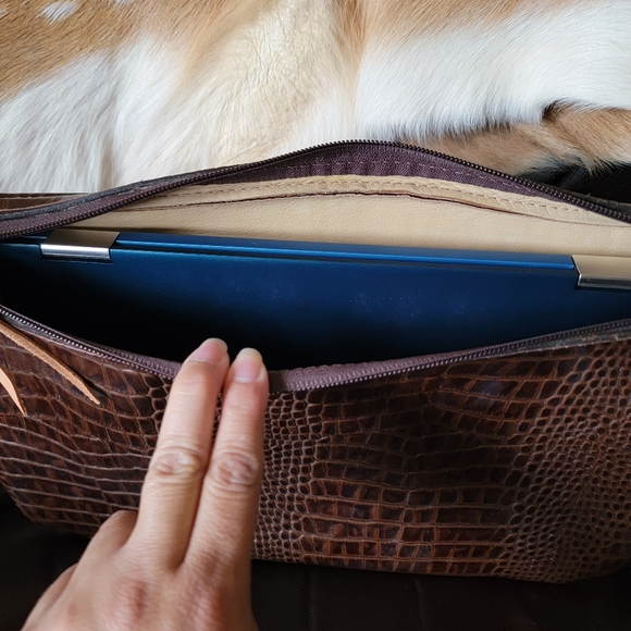 Laptop case - Picture 2 of 4